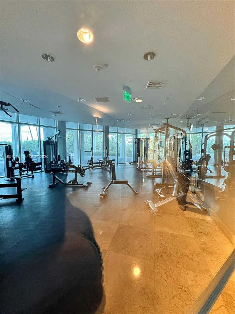 6515 Collins Ave 905, Miami Beach, Florida 33141, Miami Beach, Florida 33141, 1 Bedroom Bedrooms, ,1 BathroomBathrooms,Residential,For Sale,6515 Collins Ave 905, Miami Beach, Florida 33141,A11957547