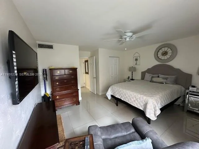 7230 Fairway Dr F7, Miami Lakes, Florida 33014, Miami Lakes, Florida 33014, 1 Bedroom Bedrooms, ,1 BathroomBathrooms,Residential Lease,For Rent,7230 Fairway Dr F7, Miami Lakes, Florida 33014,A11955230