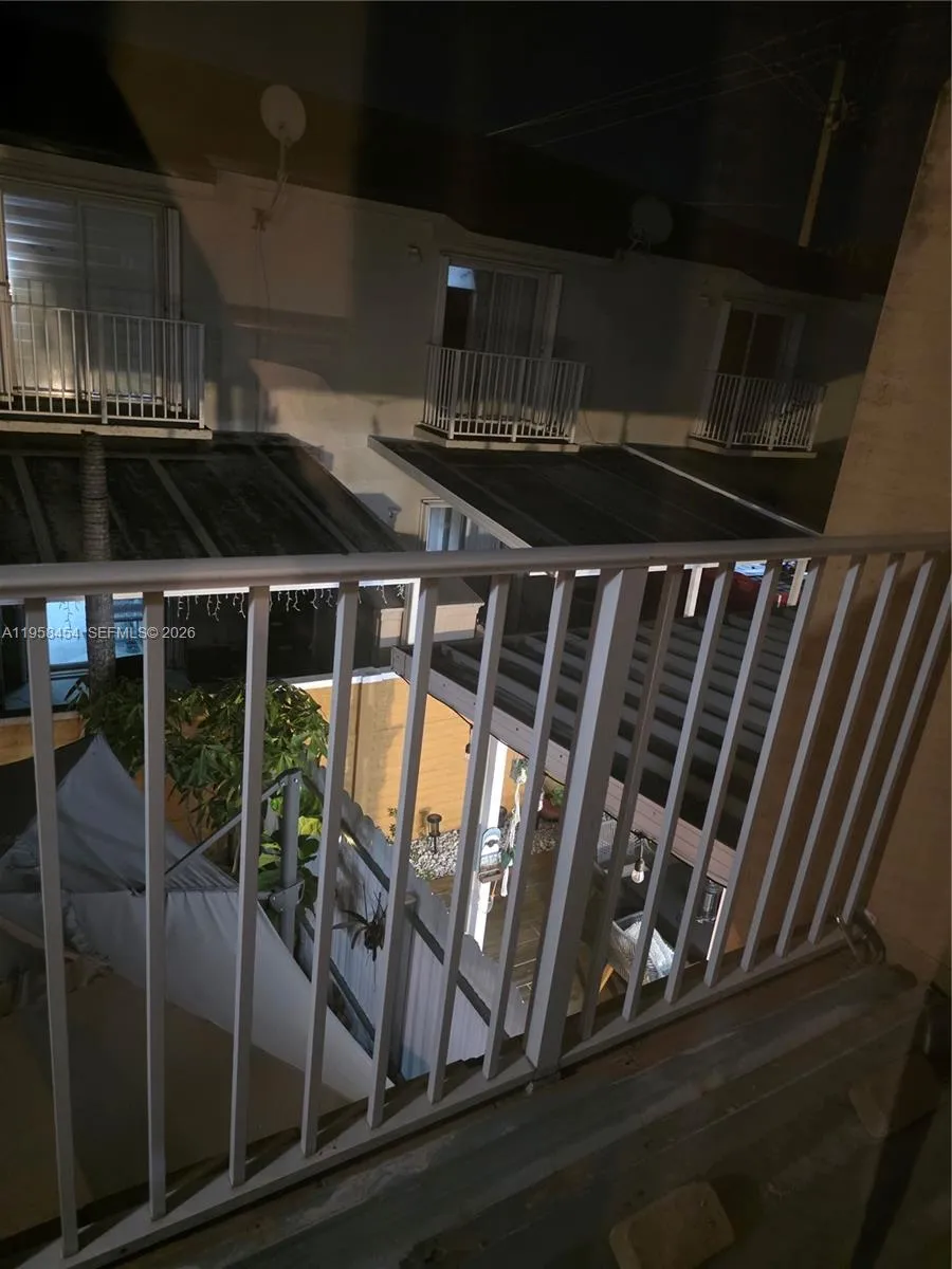 7701 W 36th Ave 3, Hialeah, Florida 33018, Hialeah, Florida 33018, 2 Bedrooms Bedrooms, ,2 BathroomsBathrooms,Residential,For Sale,7701 W 36th Ave 3, Hialeah, Florida 33018,A11958454