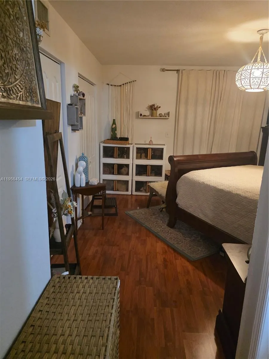 7701 W 36th Ave 3, Hialeah, Florida 33018, Hialeah, Florida 33018, 2 Bedrooms Bedrooms, ,2 BathroomsBathrooms,Residential,For Sale,7701 W 36th Ave 3, Hialeah, Florida 33018,A11958454