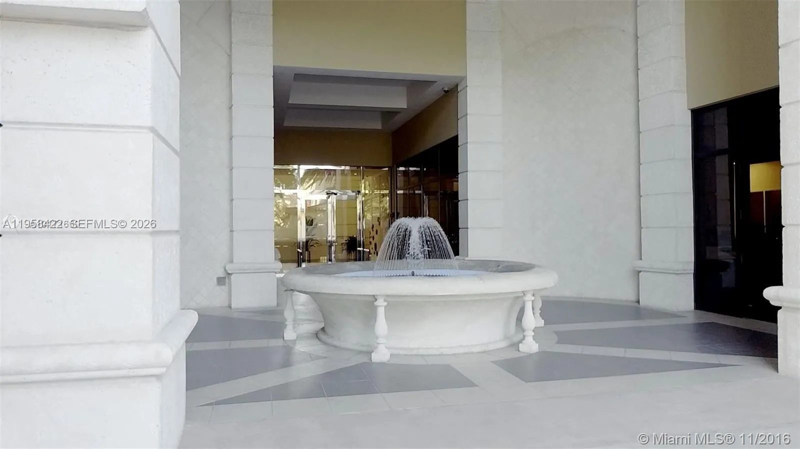 Ponce de Leon Entrance