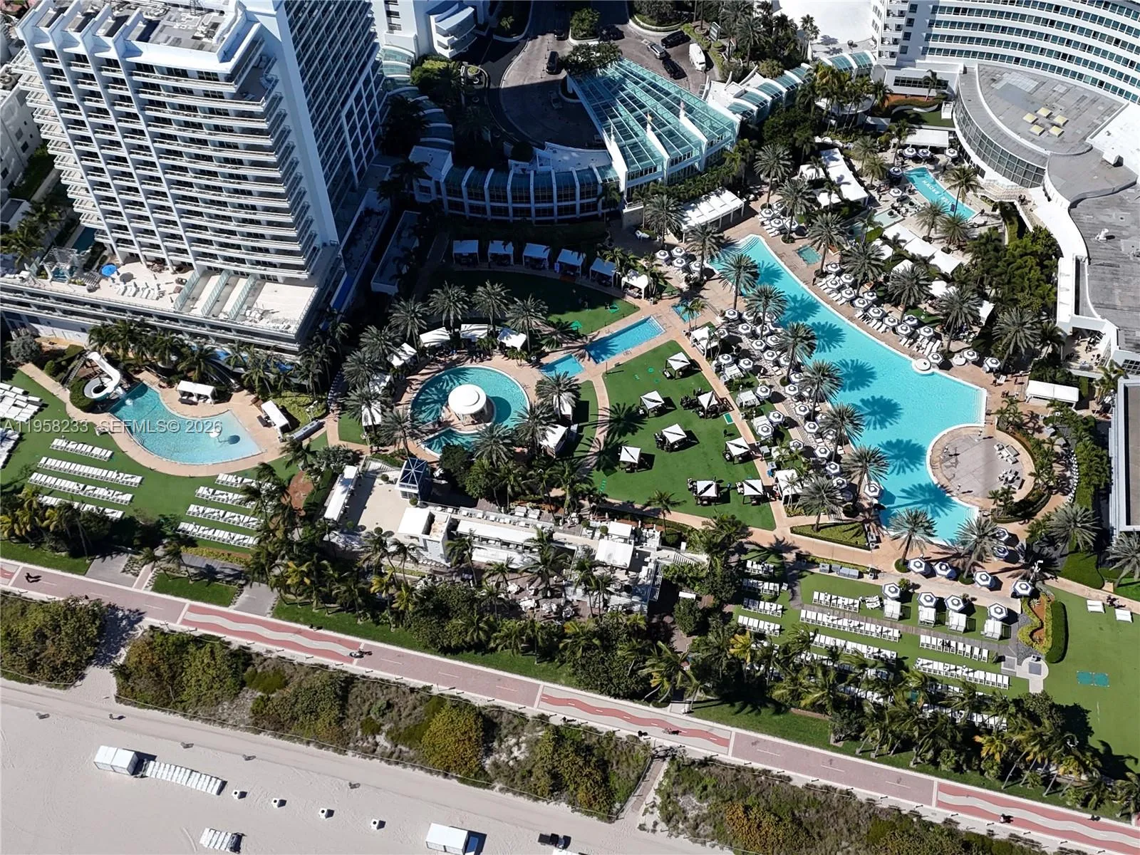4391 Collins Ave 1703, Miami Beach, Florida 33140, Miami Beach, Florida 33140, ,1 BathroomBathrooms,Residential,For Sale,4391 Collins Ave 1703, Miami Beach, Florida 33140,A11958233