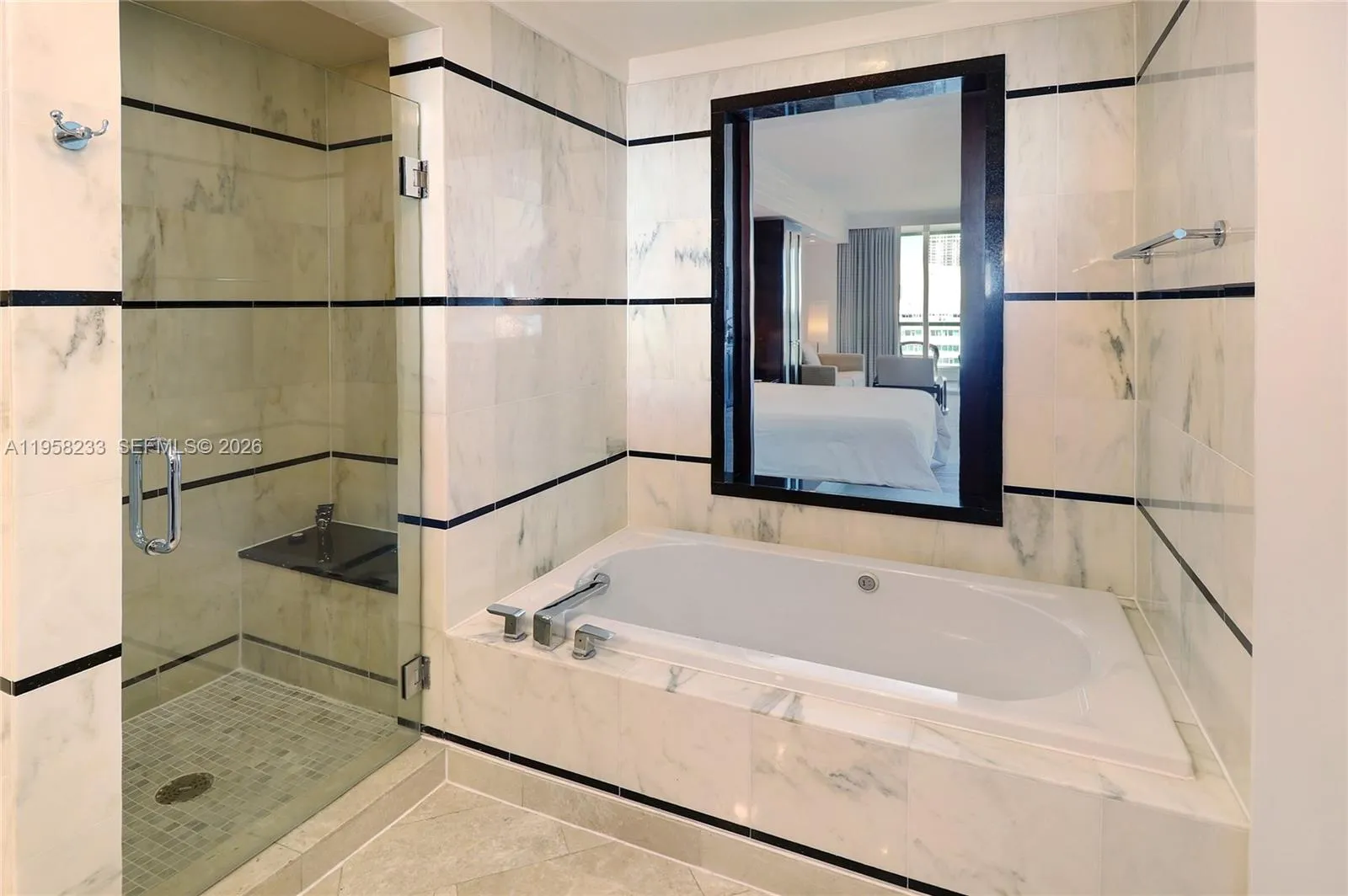 4391 Collins Ave 1703, Miami Beach, Florida 33140, Miami Beach, Florida 33140, ,1 BathroomBathrooms,Residential,For Sale,4391 Collins Ave 1703, Miami Beach, Florida 33140,A11958233
