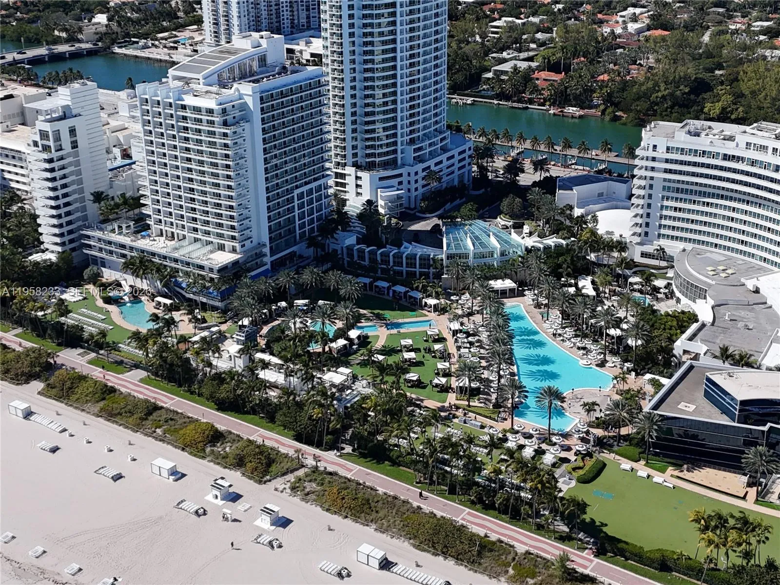 4391 Collins Ave 1703, Miami Beach, Florida 33140, Miami Beach, Florida 33140, ,1 BathroomBathrooms,Residential,For Sale,4391 Collins Ave 1703, Miami Beach, Florida 33140,A11958233