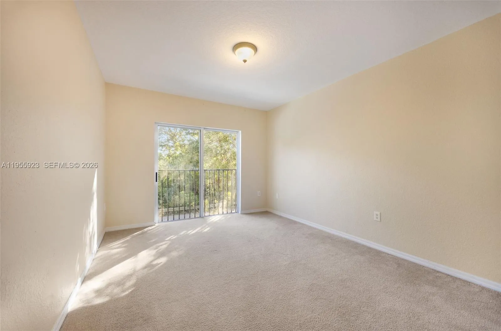 940 Sw 6th Ave, Florida City, Florida 33034, Florida City, Florida 33034, 3 Bedrooms Bedrooms, ,2 BathroomsBathrooms,Residential,For Sale,940 Sw 6th Ave, Florida City, Florida 33034,A11955923