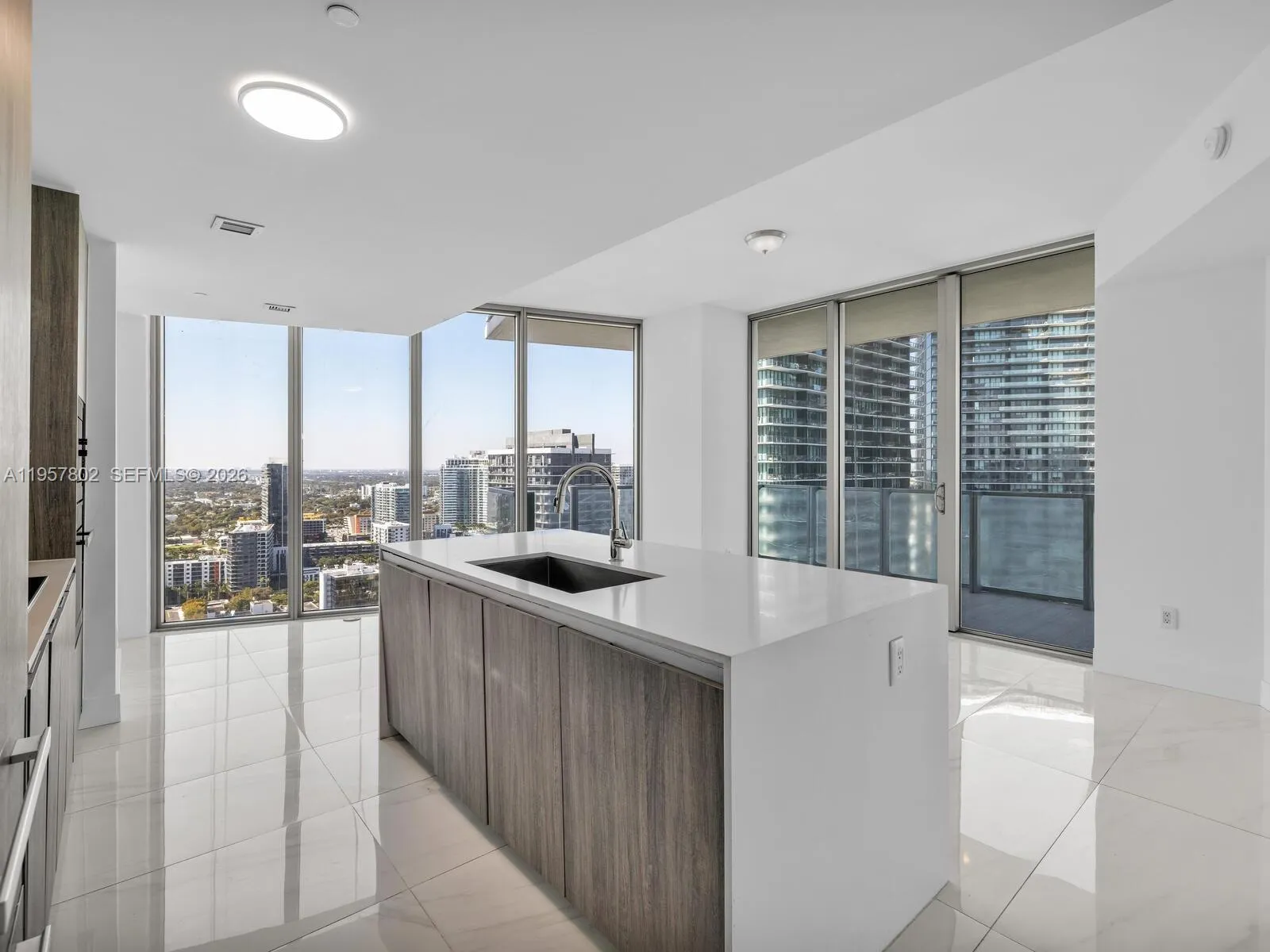 2900 Ne 7th Ave 3301, Miami, Florida 33137, Miami, Florida 33137, 2 Bedrooms Bedrooms, ,2 BathroomsBathrooms,Residential,For Sale,2900 Ne 7th Ave 3301, Miami, Florida 33137,A11957802
