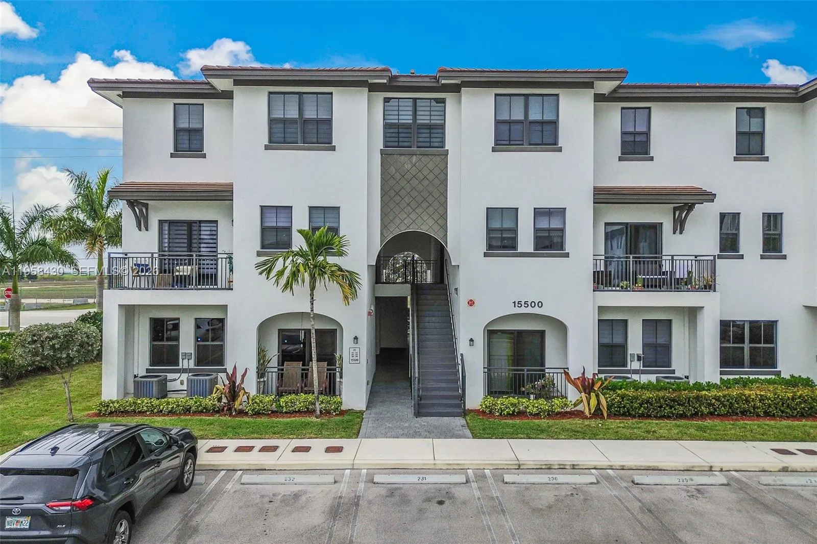 15500 Sw 136th St 202, Miami, Florida 33196, Miami, Florida 33196, 3 Bedrooms Bedrooms, ,2 BathroomsBathrooms,Residential,For Sale,15500 Sw 136th St 202, Miami, Florida 33196,A11958430