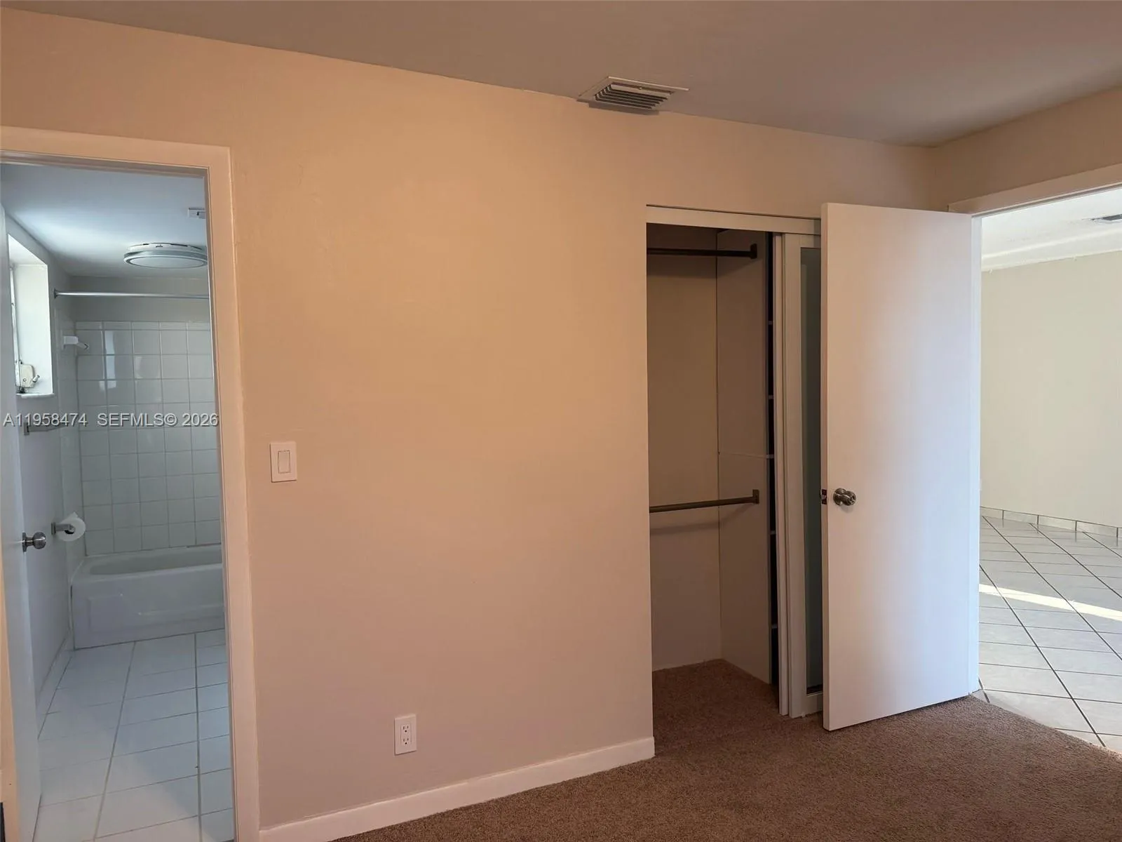 7830 Nw 33rd St 308, Davie, Florida 33024, Davie, Florida 33024, 2 Bedrooms Bedrooms, ,2 BathroomsBathrooms,Residential,For Sale,7830 Nw 33rd St 308, Davie, Florida 33024,A11958474