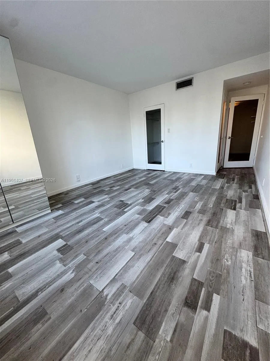 3301 Ne 5th Ave 303, Miami, Florida 33137, Miami, Florida 33137, 1 Bedroom Bedrooms, ,1 BathroomBathrooms,Residential Lease,For Rent,3301 Ne 5th Ave 303, Miami, Florida 33137,A11958407