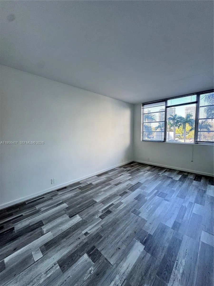 3301 Ne 5th Ave 303, Miami, Florida 33137, Miami, Florida 33137, 1 Bedroom Bedrooms, ,1 BathroomBathrooms,Residential Lease,For Rent,3301 Ne 5th Ave 303, Miami, Florida 33137,A11958407