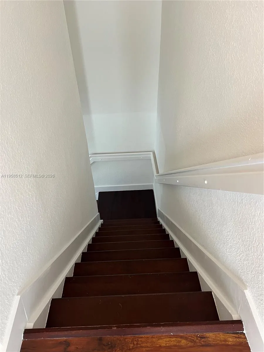8001 W 36th Ave 1, Hialeah, Florida 33018, Hialeah, Florida 33018, 4 Bedrooms Bedrooms, ,5 BathroomsBathrooms,Residential,For Sale,8001 W 36th Ave 1, Hialeah, Florida 33018,A11958512