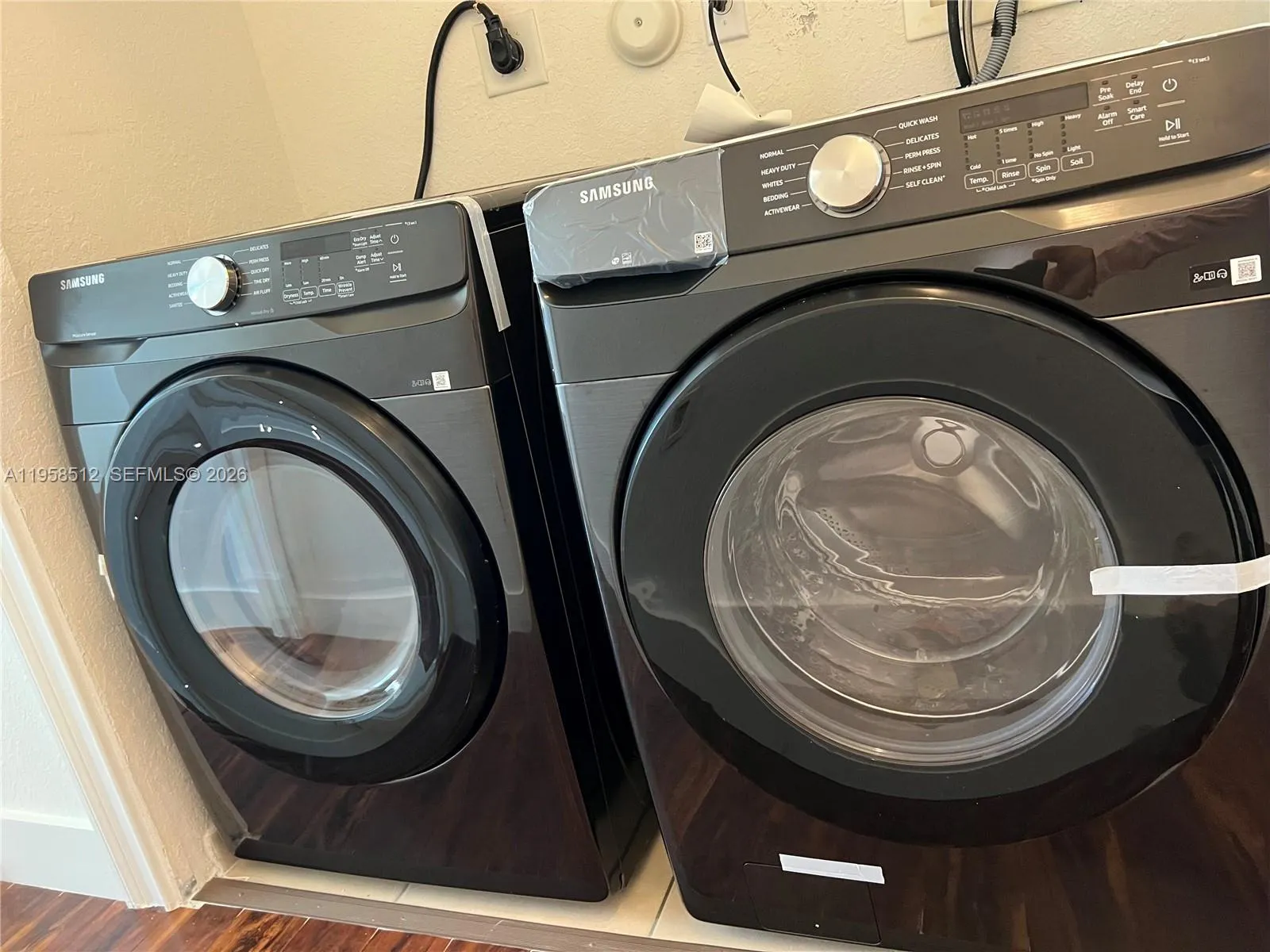 8001 W 36th Ave 1, Hialeah, Florida 33018, Hialeah, Florida 33018, 4 Bedrooms Bedrooms, ,5 BathroomsBathrooms,Residential,For Sale,8001 W 36th Ave 1, Hialeah, Florida 33018,A11958512