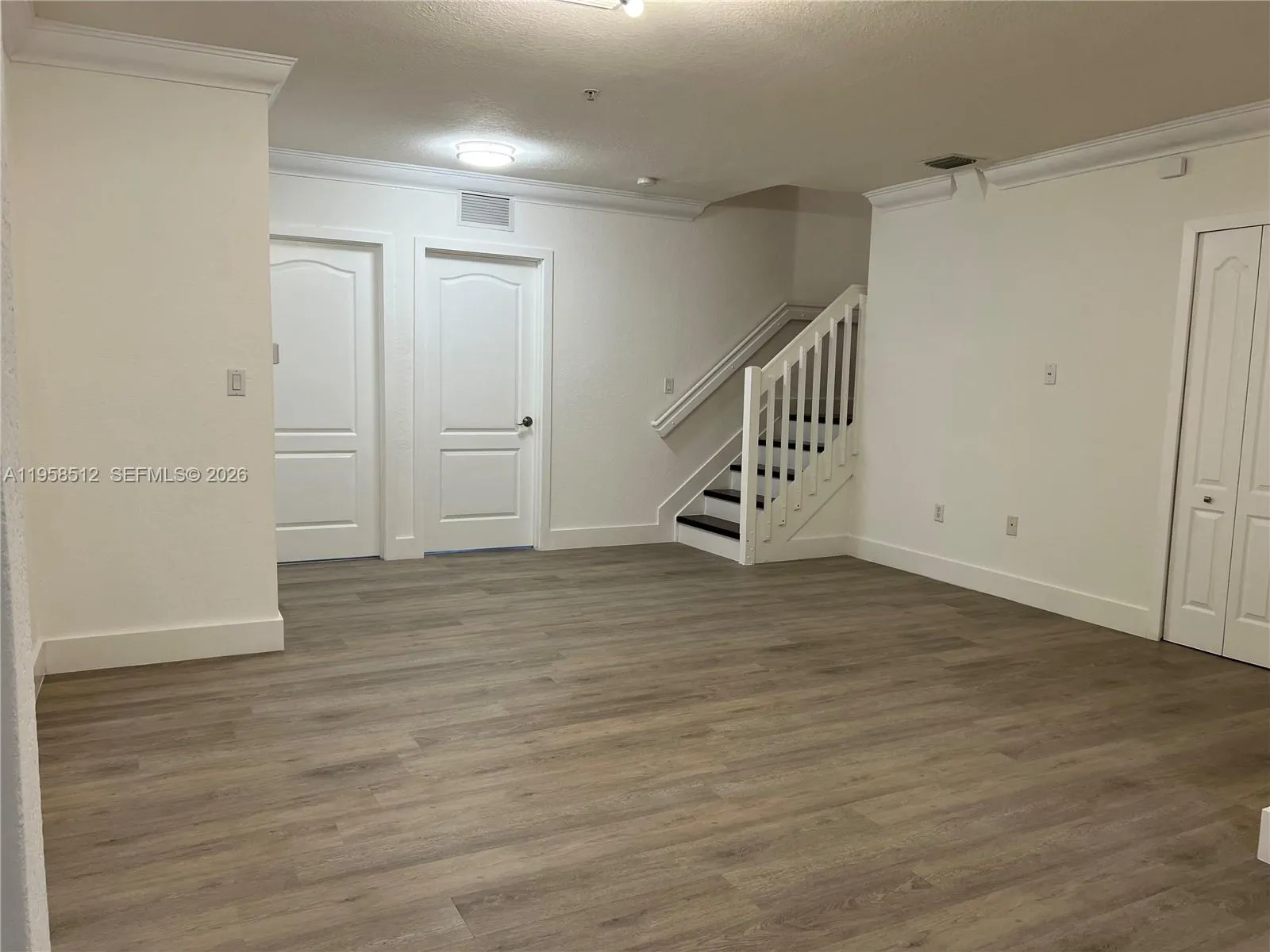 8001 W 36th Ave 1, Hialeah, Florida 33018, Hialeah, Florida 33018, 4 Bedrooms Bedrooms, ,5 BathroomsBathrooms,Residential,For Sale,8001 W 36th Ave 1, Hialeah, Florida 33018,A11958512