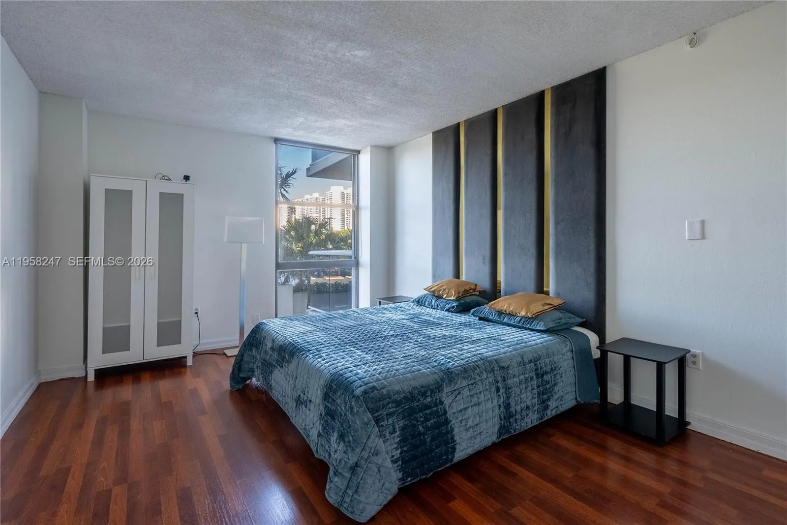 3675 N Country Club Dr 201, Aventura, Florida 3318, Aventura, Florida 33180, 2 Bedrooms Bedrooms, ,1 BathroomBathrooms,Residential Lease,For Rent,3675 N Country Club Dr 201, Aventura, Florida 3318,A11958247