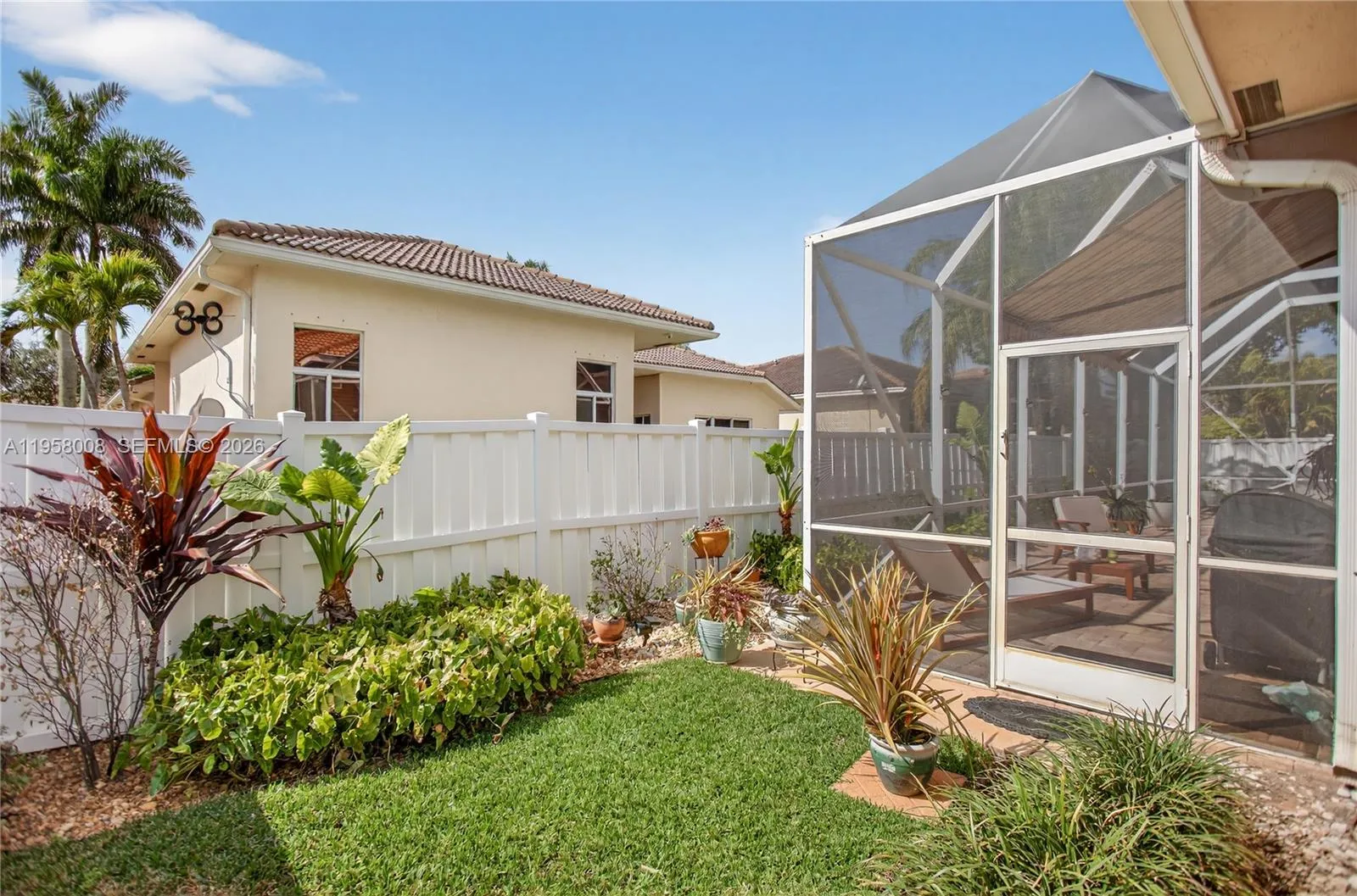 6353 Sw 191st Ave, Pembroke Pines, Florida 33332, Pembroke Pines, Florida 33332, 5 Bedrooms Bedrooms, ,3 BathroomsBathrooms,Residential,For Sale,6353 Sw 191st Ave, Pembroke Pines, Florida 33332,A11958008