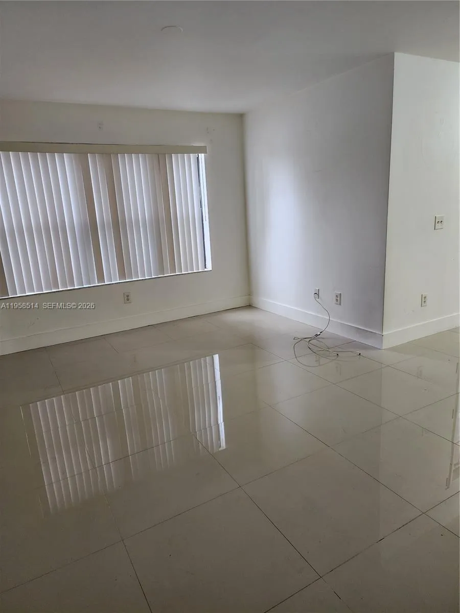 4321 W Mcnab Rd 10, Pompano Beach, Florida 33069, Pompano Beach, Florida 33069, 1 Bedroom Bedrooms, ,1 BathroomBathrooms,Residential Lease,For Rent,4321 W Mcnab Rd 10, Pompano Beach, Florida 33069,A11958514