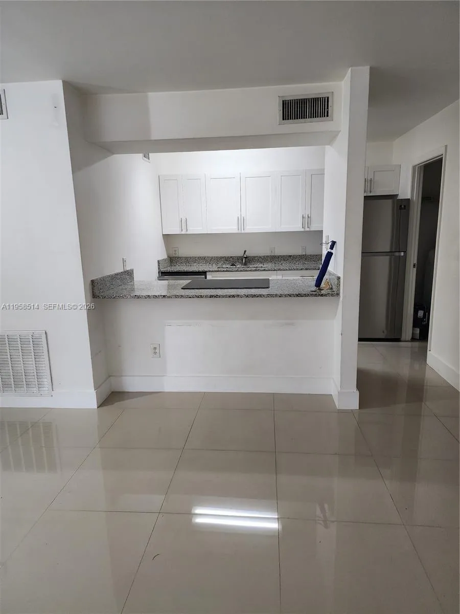 4321 W Mcnab Rd 10, Pompano Beach, Florida 33069, Pompano Beach, Florida 33069, 1 Bedroom Bedrooms, ,1 BathroomBathrooms,Residential Lease,For Rent,4321 W Mcnab Rd 10, Pompano Beach, Florida 33069,A11958514