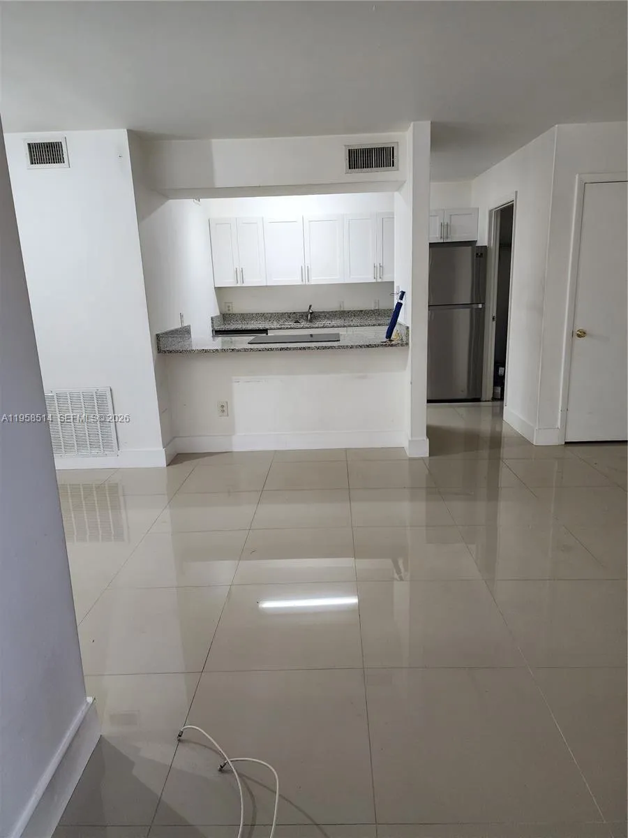 4321 W Mcnab Rd 10, Pompano Beach, Florida 33069, Pompano Beach, Florida 33069, 1 Bedroom Bedrooms, ,1 BathroomBathrooms,Residential Lease,For Rent,4321 W Mcnab Rd 10, Pompano Beach, Florida 33069,A11958514