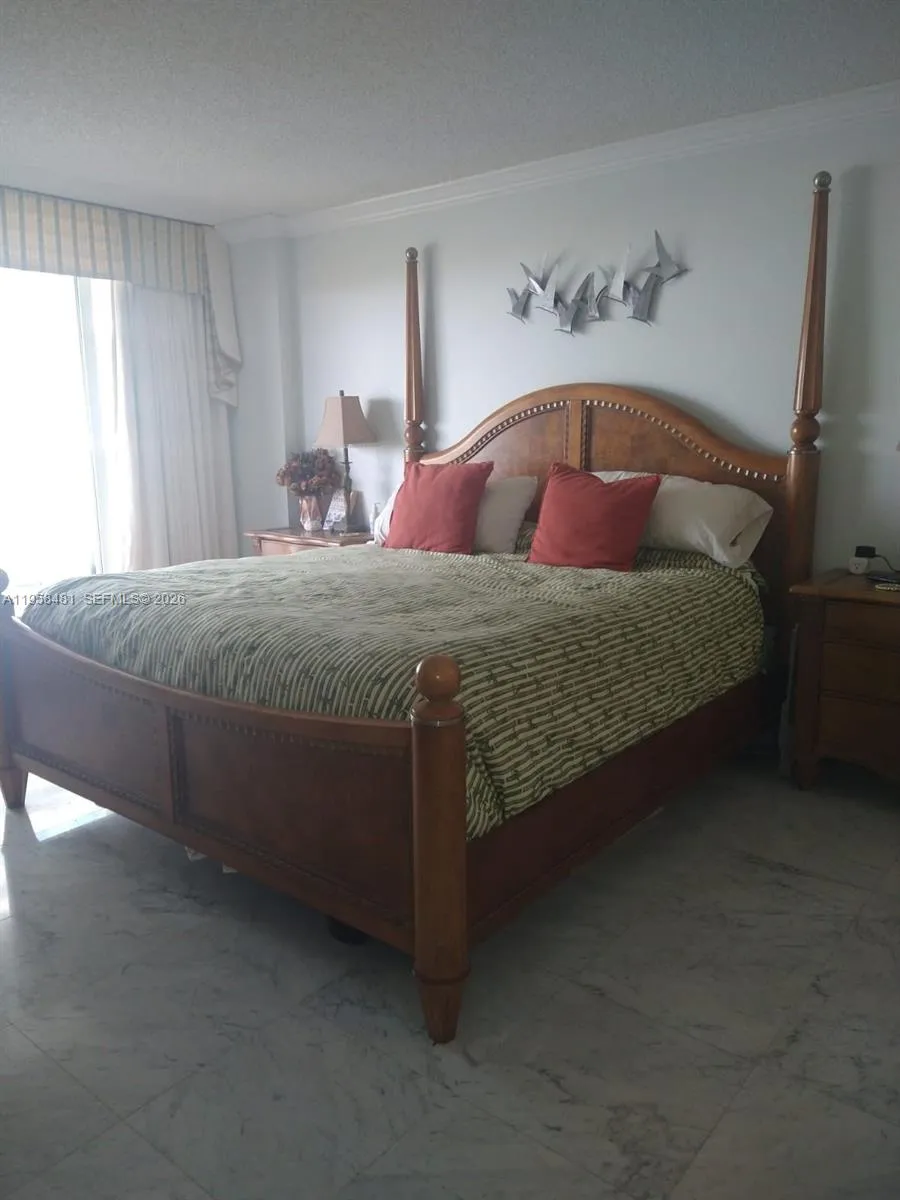 9341 Collins Ave 806, Surfside, Florida 33154, Surfside, Florida 33154, 1 Bedroom Bedrooms, 1 Room Rooms,1 BathroomBathrooms,Residential,For Sale,9341 Collins Ave 806, Surfside, Florida 33154,A11958481