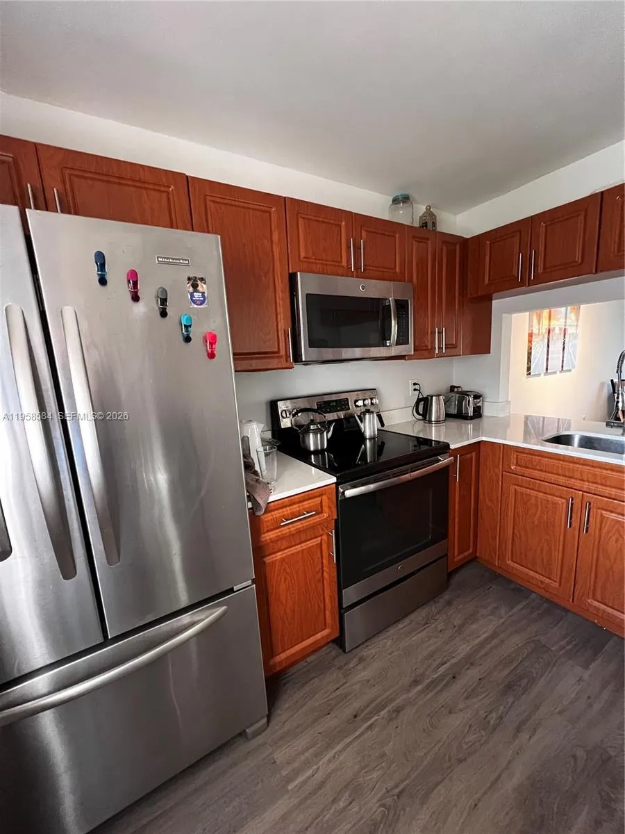 158 Nw 92nd Ave 102, Pembroke Pines, Florida 33024, Pembroke Pines, Florida 33024, 2 Bedrooms Bedrooms, ,2 BathroomsBathrooms,Residential Lease,For Rent,158 Nw 92nd Ave 102, Pembroke Pines, Florida 33024,A11958584