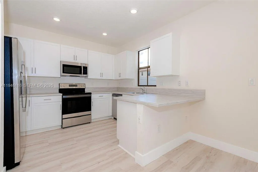 3326 W 112th St, Hialeah, Florida 33018, Hialeah, Florida 33018, 3 Bedrooms Bedrooms, ,2 BathroomsBathrooms,Residential,For Sale,3326 W 112th St, Hialeah, Florida 33018,A11946116