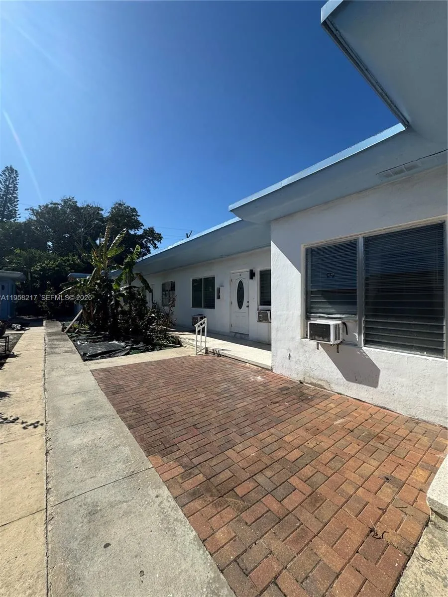 800 83rd St, Miami Beach, Florida 33141, Miami Beach, Florida 33141, ,Residential Income,For Sale,800 83rd St, Miami Beach, Florida 33141,A11958217