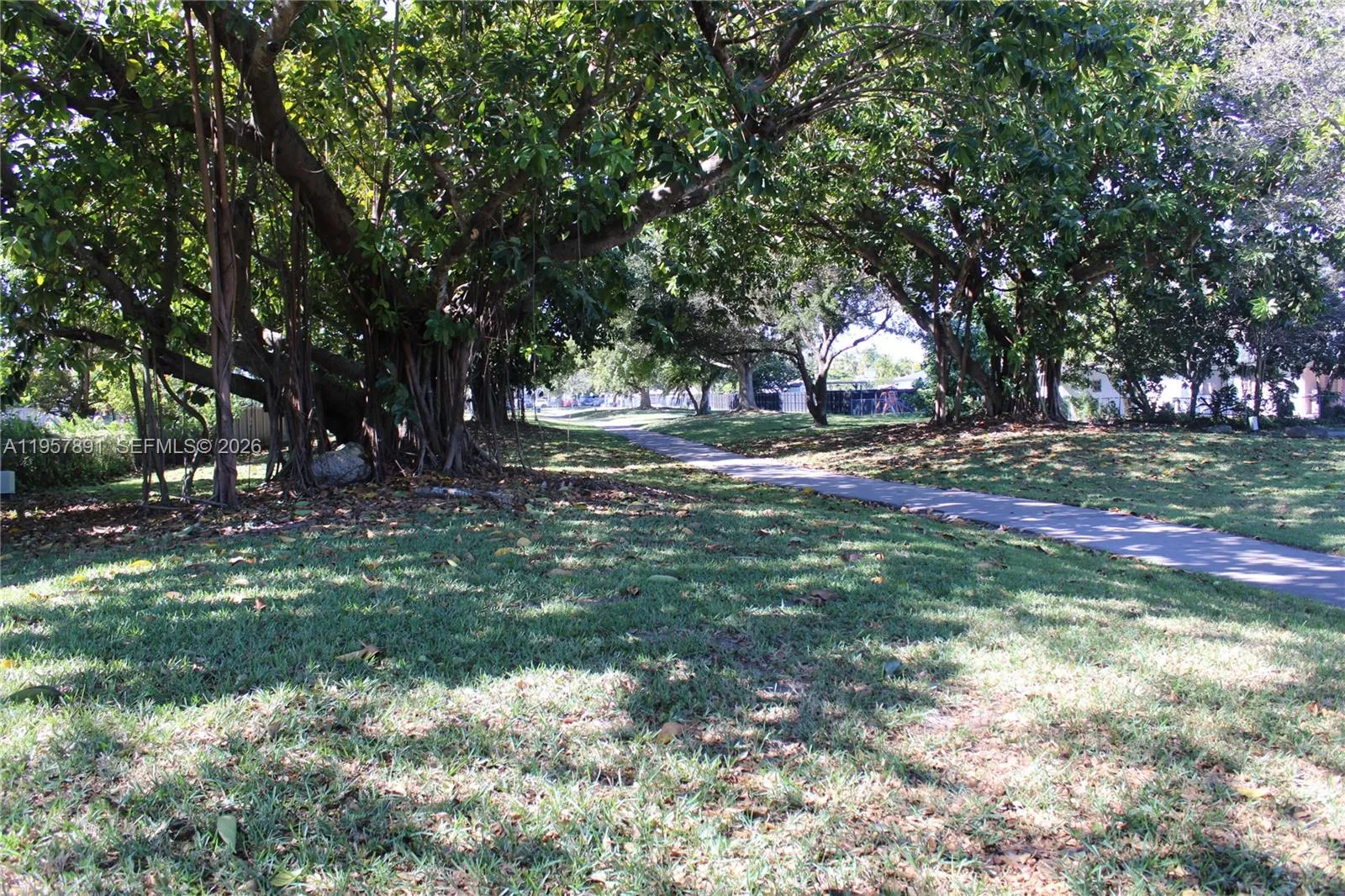 12965 Sw 76th Ter, Miami, Florida 33183, Miami, Florida 33183, 3 Bedrooms Bedrooms, ,2 BathroomsBathrooms,Residential,For Sale,12965 Sw 76th Ter, Miami, Florida 33183,A11957891