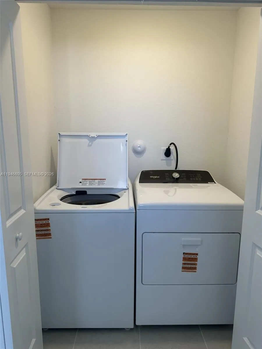 2713 Se 26 Rd ., Homestead, Florida 33035, Homestead, Florida 33035, 3 Bedrooms Bedrooms, ,2 BathroomsBathrooms,Residential Lease,For Rent,2713 Se 26 Rd ., Homestead, Florida 33035,A11946805