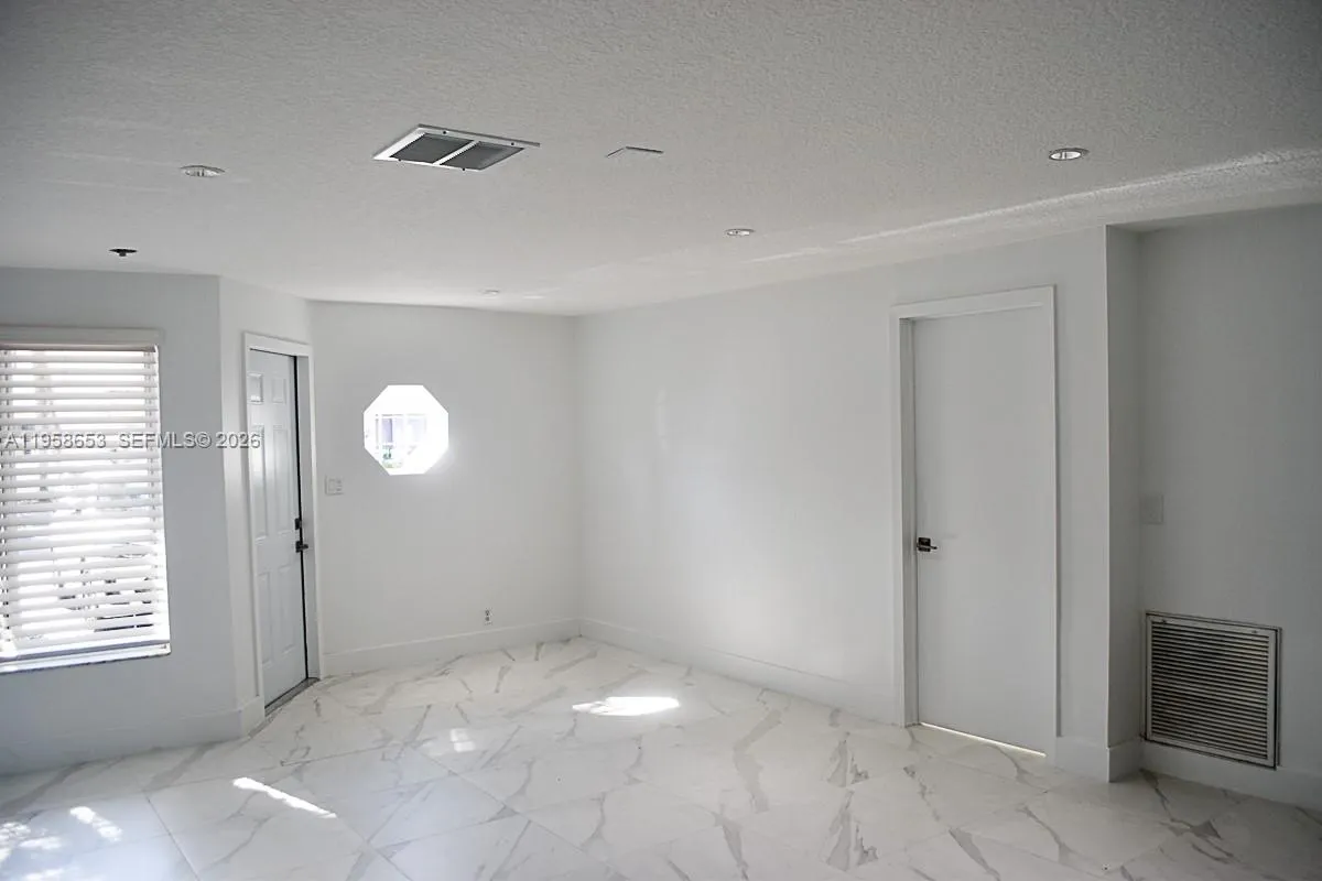 9763 Nw 37th St, Sunrise, Florida 33351, Sunrise, Florida 33351, 4 Bedrooms Bedrooms, ,3 BathroomsBathrooms,Residential,For Sale,9763 Nw 37th St, Sunrise, Florida 33351,A11958653