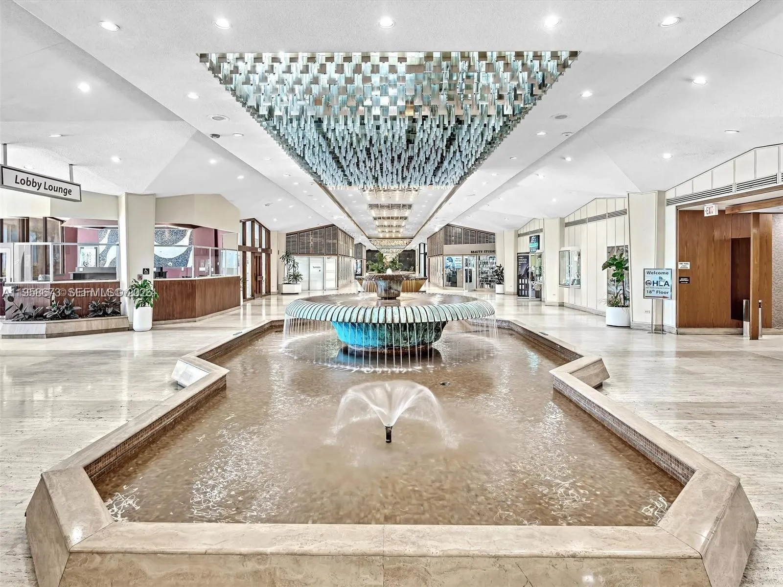 999 Brickell Bay Dr 2002, Miami, Florida 33131, Miami, Florida 33131, 1 Bedroom Bedrooms, ,2 BathroomsBathrooms,Residential,For Sale,999 Brickell Bay Dr 2002, Miami, Florida 33131,A11958673