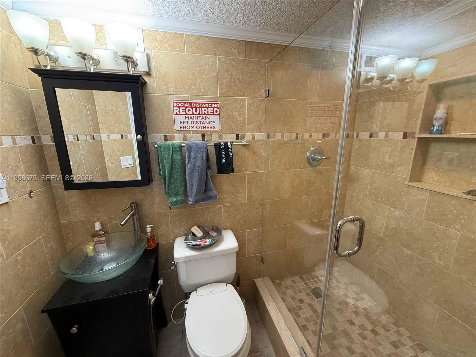 999 Brickell Bay Dr 2002, Miami, Florida 33131, Miami, Florida 33131, 1 Bedroom Bedrooms, ,2 BathroomsBathrooms,Residential,For Sale,999 Brickell Bay Dr 2002, Miami, Florida 33131,A11958673