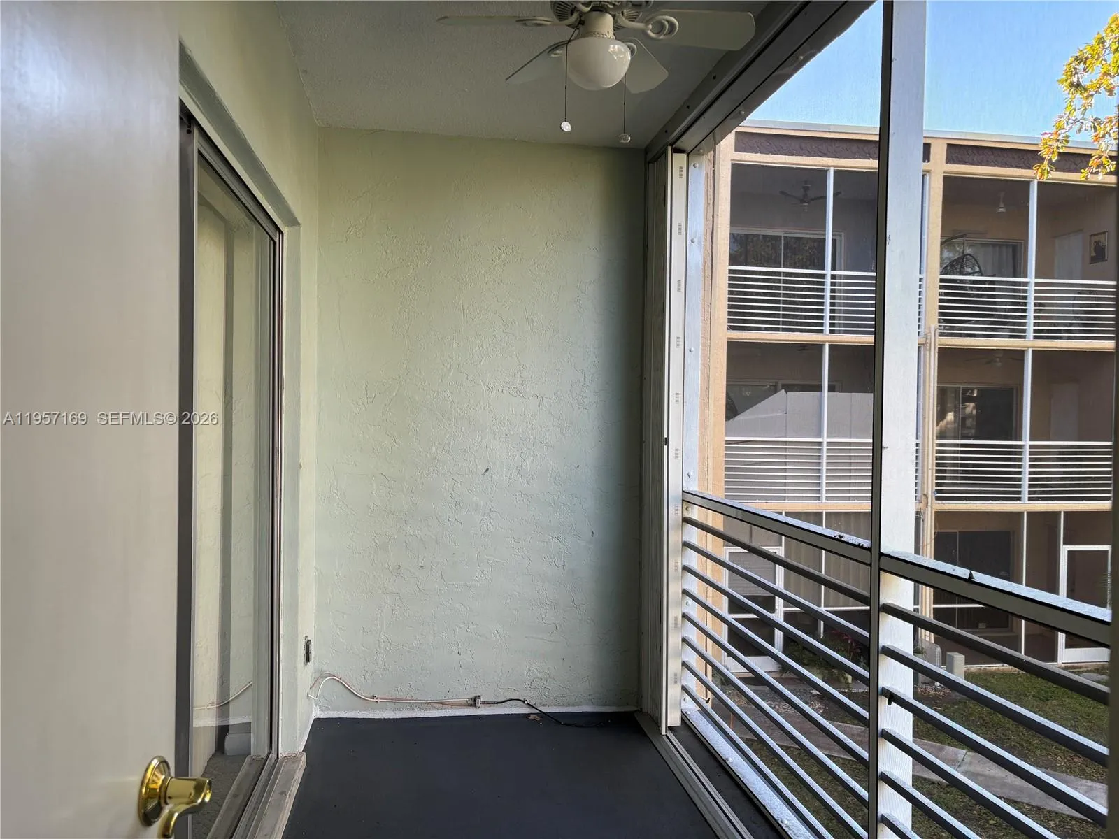 151 Berkley Rd 208, Hollywood, Florida 33024, Hollywood, Florida 33024, 1 Bedroom Bedrooms, ,1 BathroomBathrooms,Residential Lease,For Rent,151 Berkley Rd 208, Hollywood, Florida 33024,A11957169