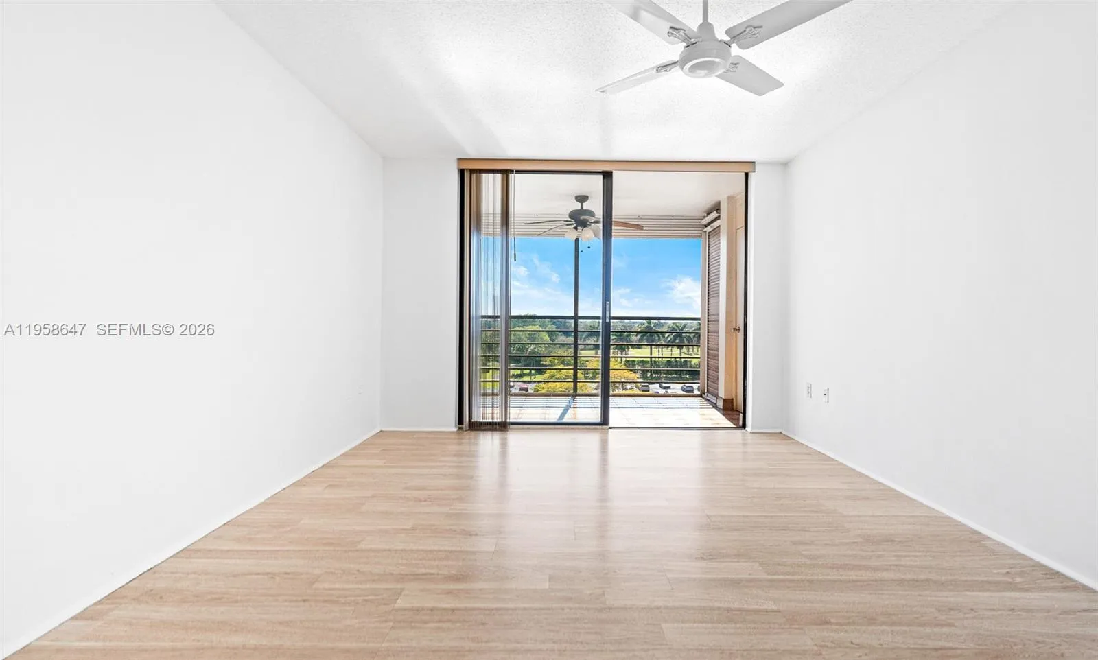 1000 Saint Charles Pl 613, Pembroke Pines, Florida, Pembroke Pines, Florida 33026, 1 Bedroom Bedrooms, ,1 BathroomBathrooms,Residential Lease,For Rent,1000 Saint Charles Pl 613, Pembroke Pines, Florida,A11958647