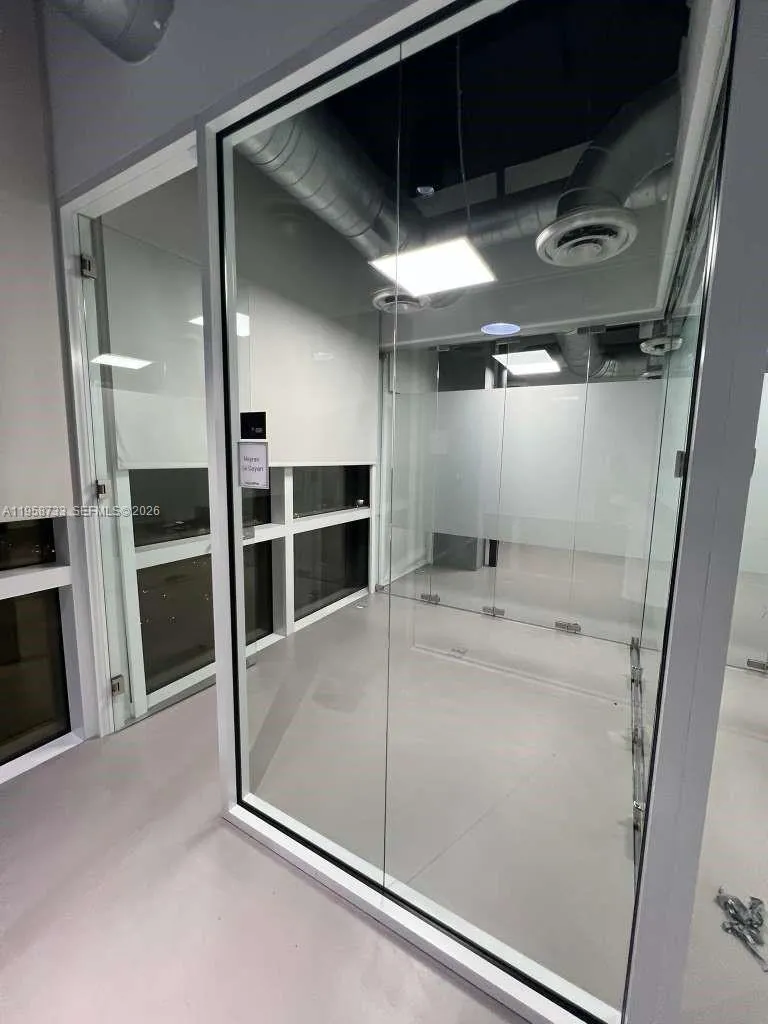 20200 W Dixie Hwy 1008, Miami, Florida 33180, Miami, Florida 33180, ,Commercial Lease,For Rent,20200 W Dixie Hwy 1008, Miami, Florida 33180,A11958733