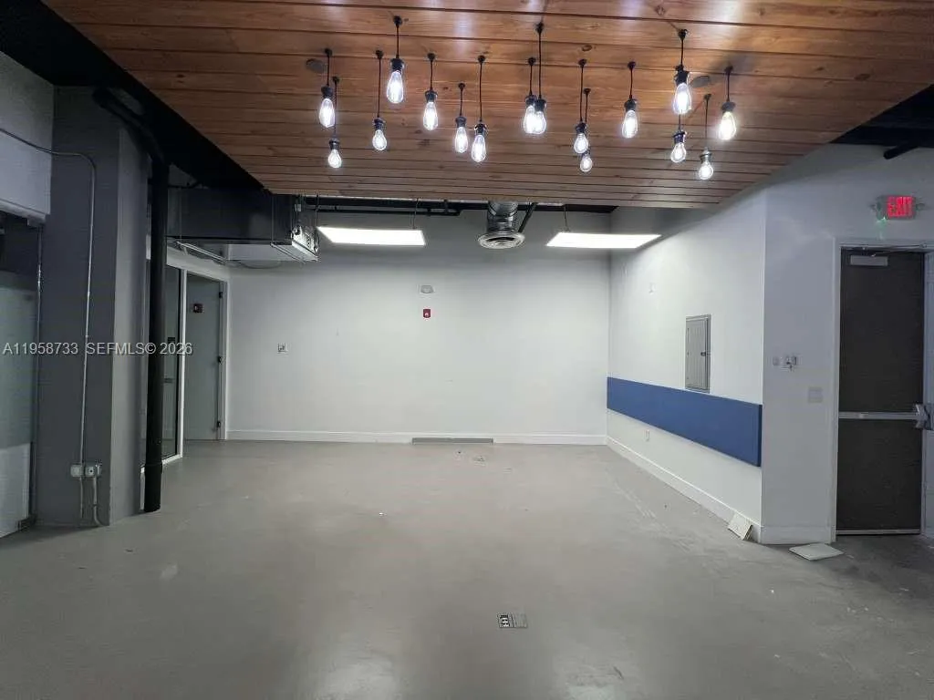 20200 W Dixie Hwy 1008, Miami, Florida 33180, Miami, Florida 33180, ,Commercial Lease,For Rent,20200 W Dixie Hwy 1008, Miami, Florida 33180,A11958733