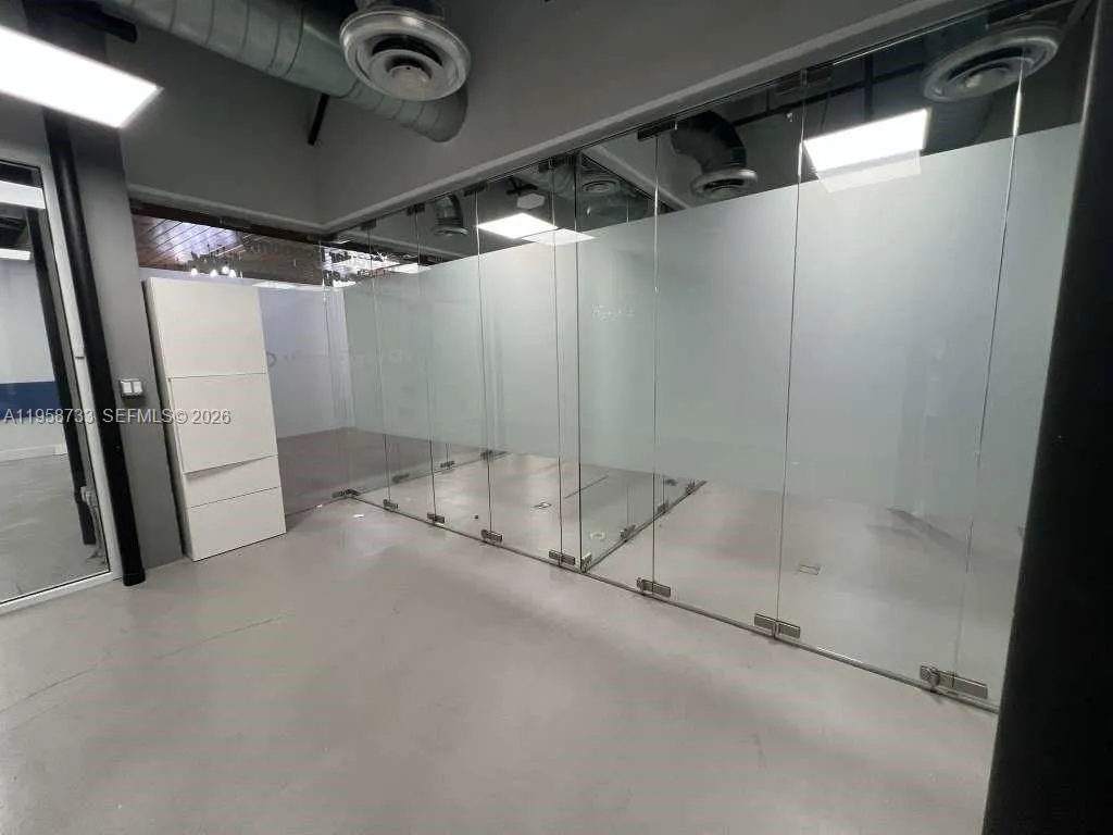 20200 W Dixie Hwy 1008, Miami, Florida 33180, Miami, Florida 33180, ,Commercial Lease,For Rent,20200 W Dixie Hwy 1008, Miami, Florida 33180,A11958733