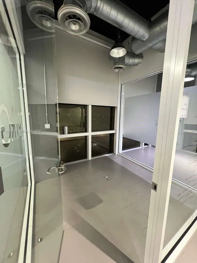 20200 W Dixie Hwy 1008, Miami, Florida 33180, Miami, Florida 33180, ,Commercial Lease,For Rent,20200 W Dixie Hwy 1008, Miami, Florida 33180,A11958733