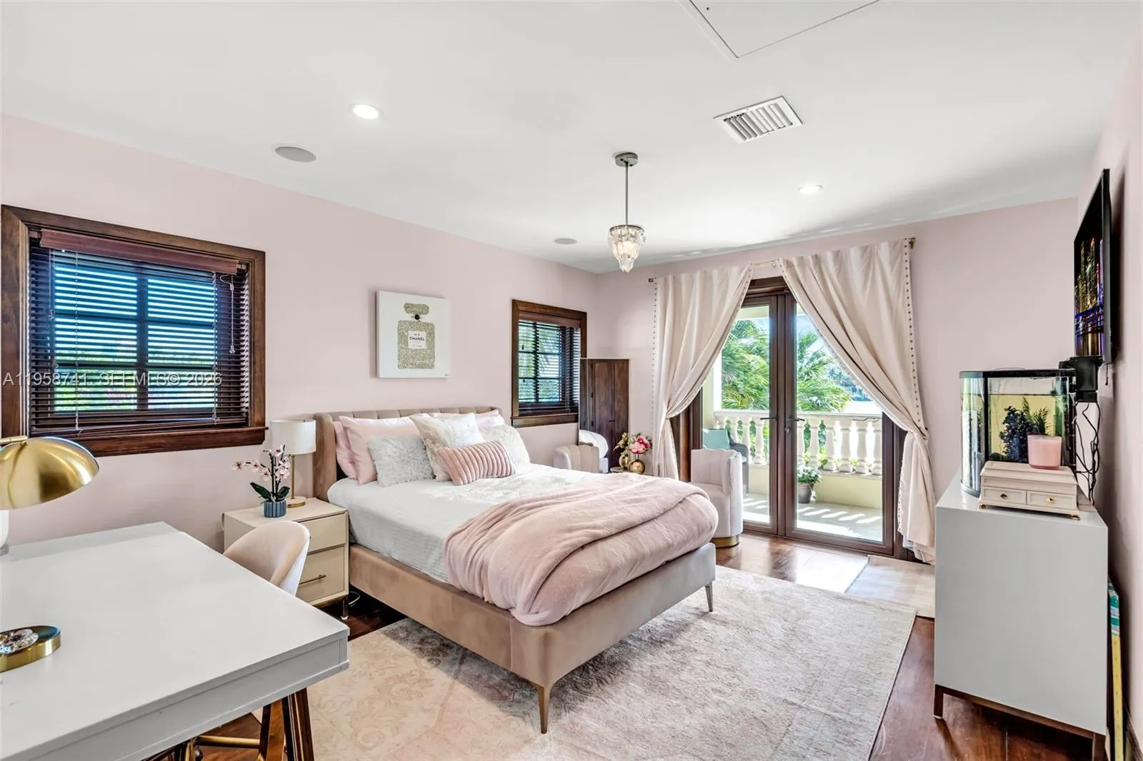 1398 Bay Dr, Miami Beach, Florida 33141, Miami Beach, Florida 33141, 5 Bedrooms Bedrooms, ,5 BathroomsBathrooms,Residential,For Sale,1398 Bay Dr, Miami Beach, Florida 33141,A11958741