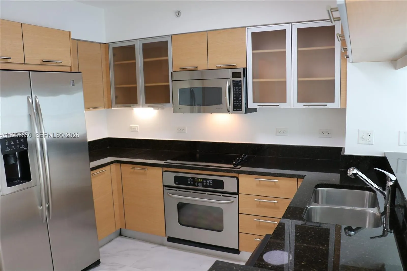 31 Se 5th St 507, Miami, Florida 33131, Miami, Florida 33131, 1 Bedroom Bedrooms, ,1 BathroomBathrooms,Residential Lease,For Rent,31 Se 5th St 507, Miami, Florida 33131,A11958330