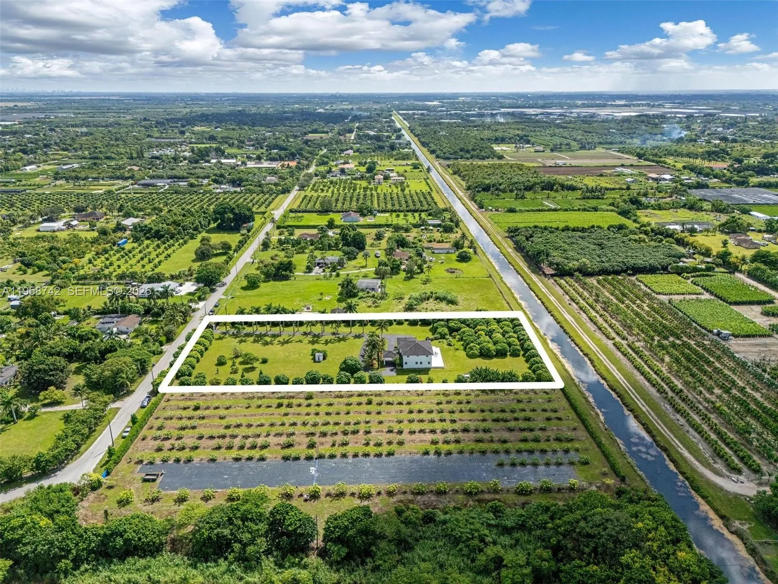 20520 Sw 190th St, Miami, Florida 33187, Miami, Florida 33187, 4 Bedrooms Bedrooms, ,3 BathroomsBathrooms,Residential,For Sale,20520 Sw 190th St, Miami, Florida 33187,A11958742