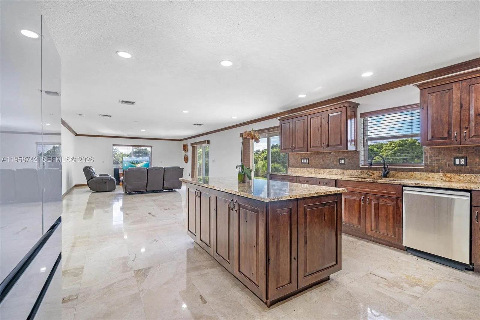 20520 Sw 190th St, Miami, Florida 33187, Miami, Florida 33187, 4 Bedrooms Bedrooms, ,3 BathroomsBathrooms,Residential,For Sale,20520 Sw 190th St, Miami, Florida 33187,A11958742