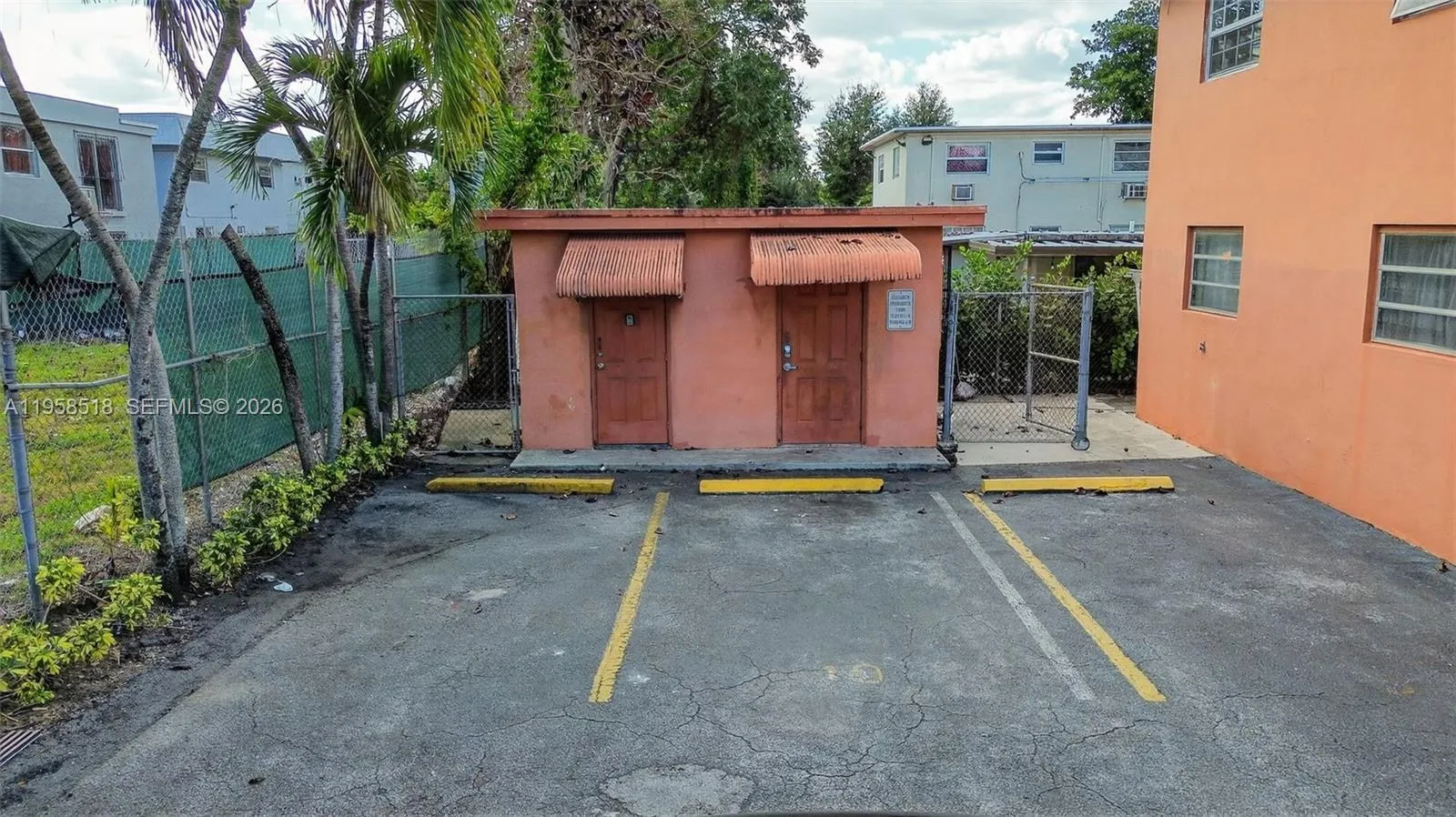 1716 Nw 19th St, Miami, Florida 33125, Miami, Florida 33125, ,Residential Income,For Sale,1716 Nw 19th St, Miami, Florida 33125,A11958518