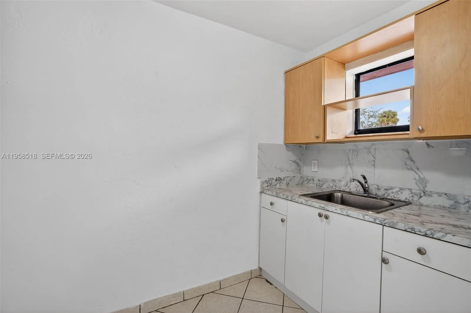 1716 Nw 19th St, Miami, Florida 33125, Miami, Florida 33125, ,Residential Income,For Sale,1716 Nw 19th St, Miami, Florida 33125,A11958518