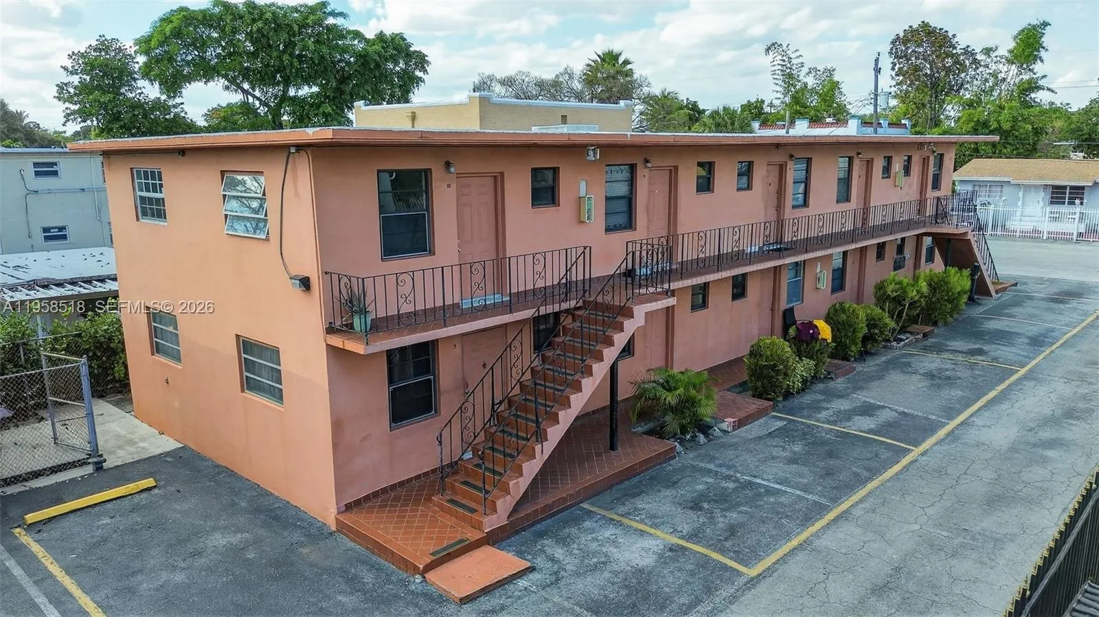 1716 Nw 19th St, Miami, Florida 33125, Miami, Florida 33125, ,Residential Income,For Sale,1716 Nw 19th St, Miami, Florida 33125,A11958518