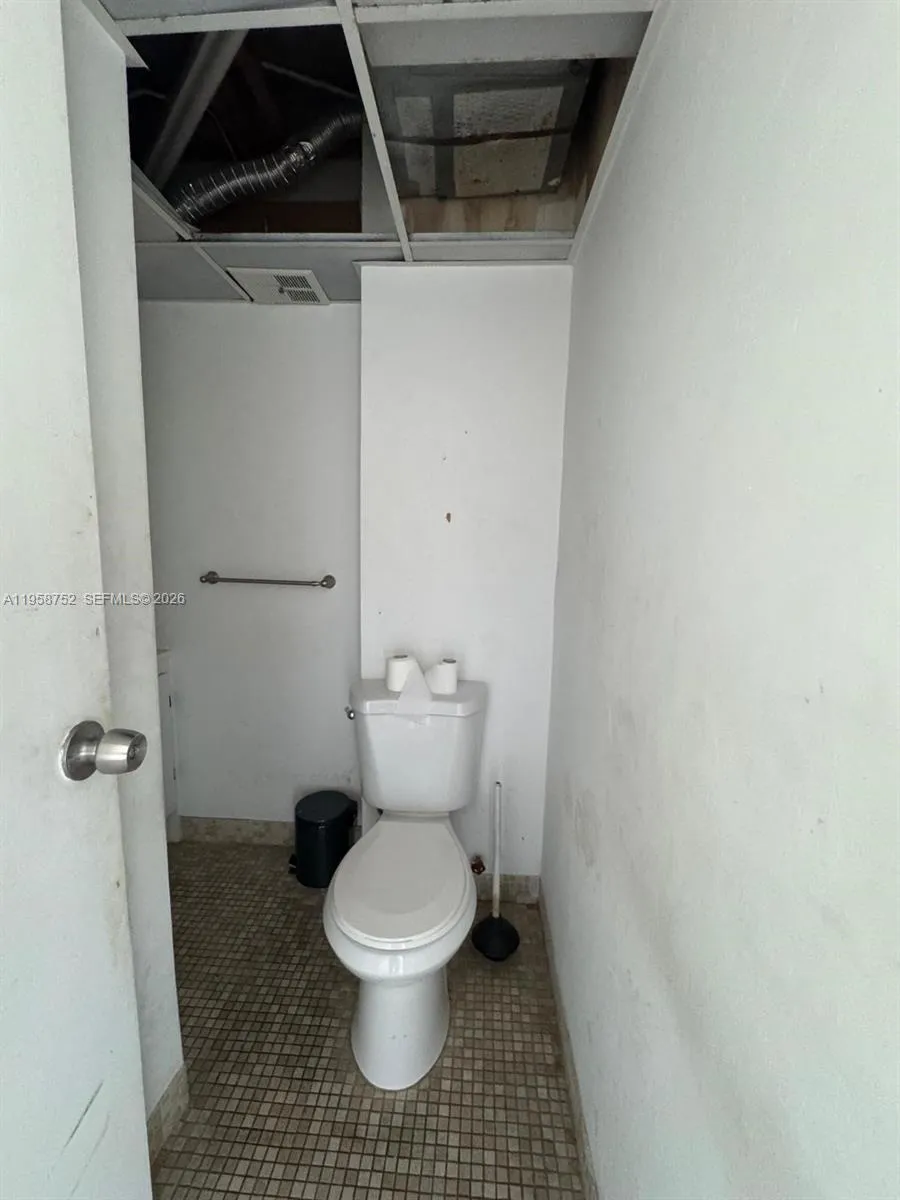 7801 Ne 4th Ct 516, Miami, Florida 33138, Miami, Florida 33138, 2 Bedrooms Bedrooms, ,1 BathroomBathrooms,Residential,For Sale,7801 Ne 4th Ct 516, Miami, Florida 33138,A11958752