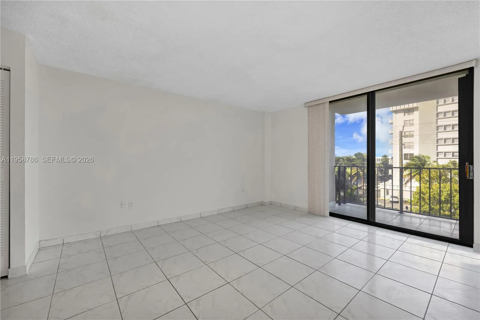 16751 Ne 9th Ave 410, North Miami Beach, Florida 3, North Miami Beach, Florida 33162, 1 Bedroom Bedrooms, ,1 BathroomBathrooms,Residential,For Sale,16751 Ne 9th Ave 410, North Miami Beach, Florida 3,A11958786