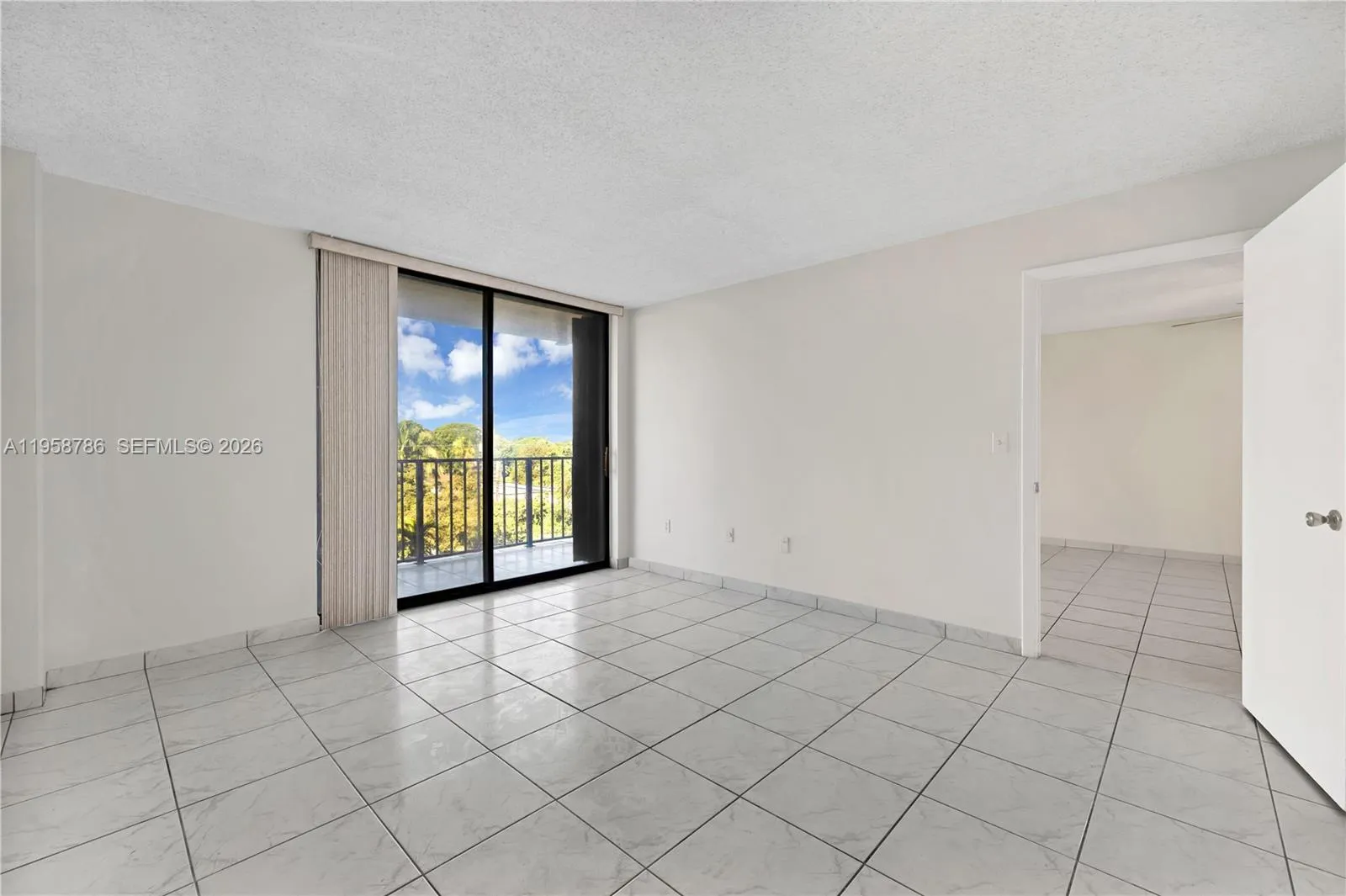 16751 Ne 9th Ave 410, North Miami Beach, Florida 3, North Miami Beach, Florida 33162, 1 Bedroom Bedrooms, ,1 BathroomBathrooms,Residential,For Sale,16751 Ne 9th Ave 410, North Miami Beach, Florida 3,A11958786