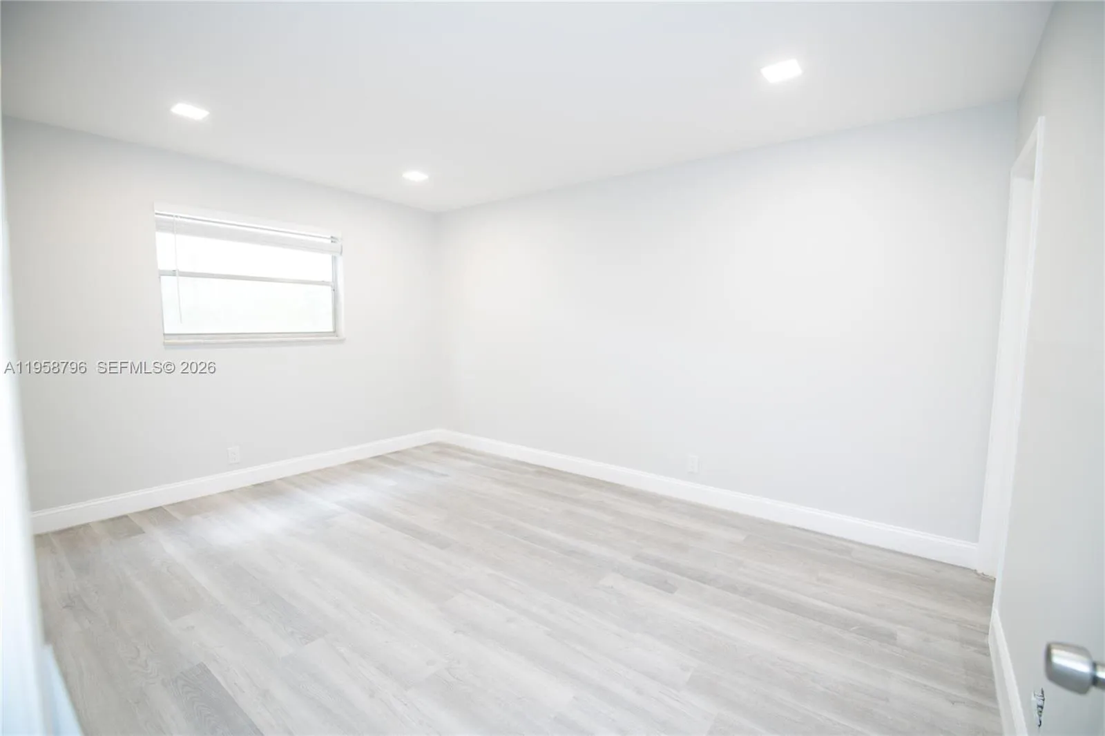 8704 Nw 35th St 104, Coral Springs, Florida 33065, Coral Springs, Florida 33065, 2 Bedrooms Bedrooms, ,2 BathroomsBathrooms,Residential Lease,For Rent,8704 Nw 35th St 104, Coral Springs, Florida 33065,A11958796