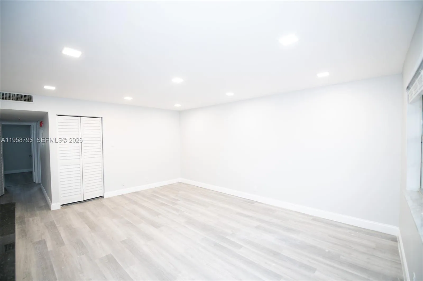 8704 Nw 35th St 104, Coral Springs, Florida 33065, Coral Springs, Florida 33065, 2 Bedrooms Bedrooms, ,2 BathroomsBathrooms,Residential Lease,For Rent,8704 Nw 35th St 104, Coral Springs, Florida 33065,A11958796