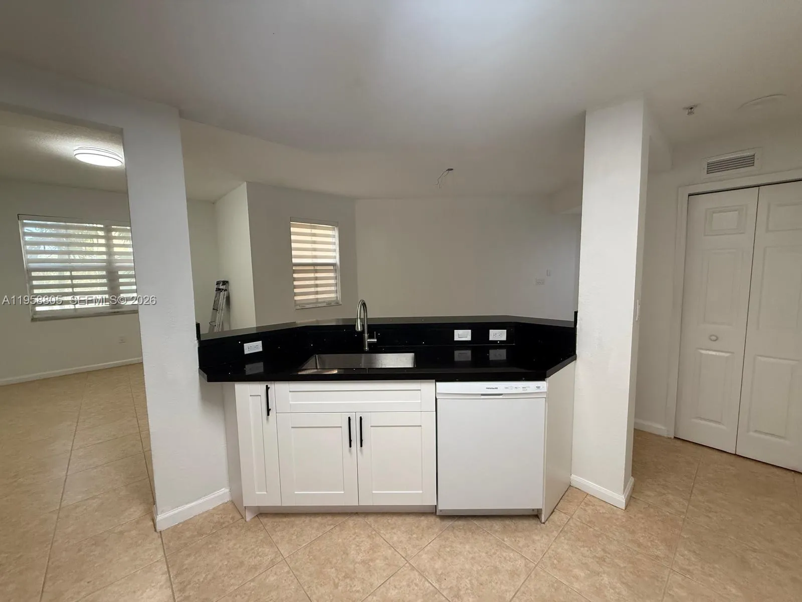 11603 Nw 89th St 215, Doral, Florida 33178, Doral, Florida 33178, 2 Bedrooms Bedrooms, ,2 BathroomsBathrooms,Residential Lease,For Rent,11603 Nw 89th St 215, Doral, Florida 33178,A11958805